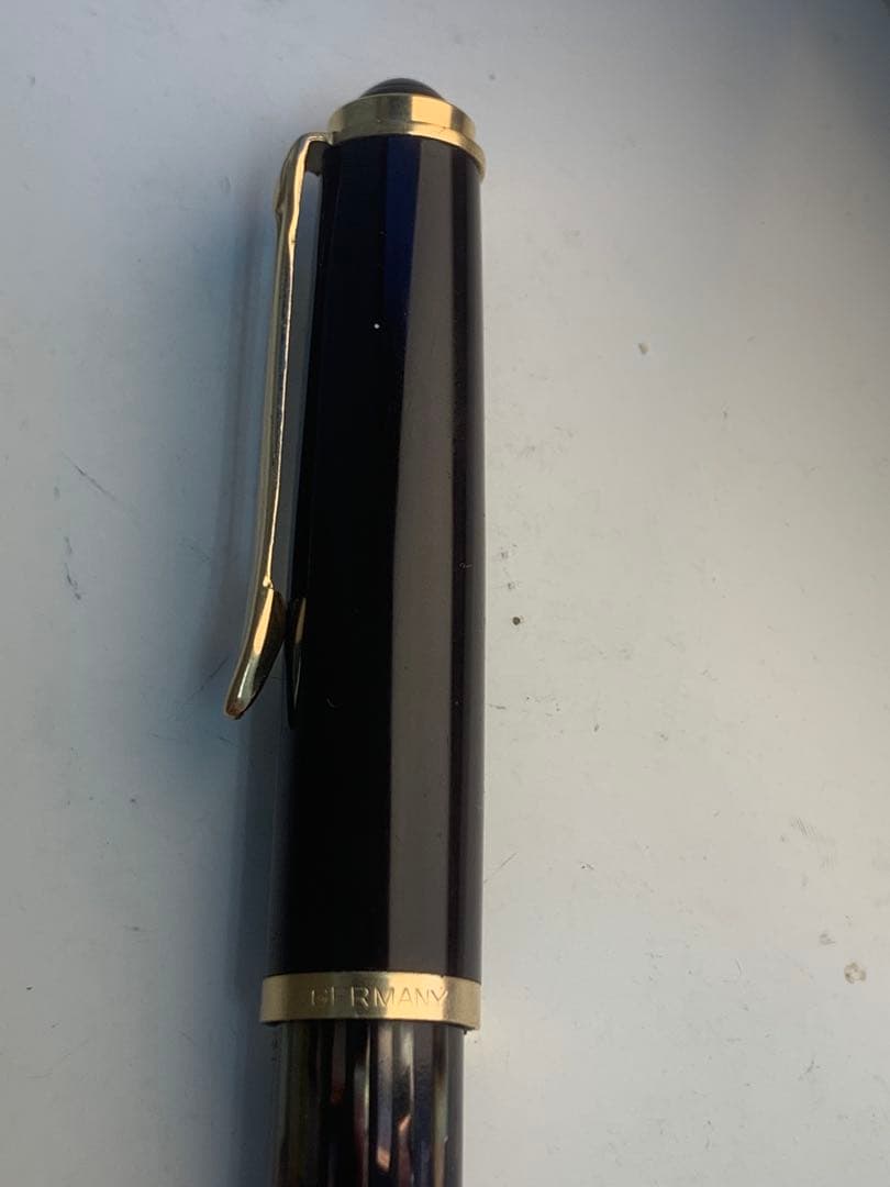 Pelikan 400 ペリカン　F 740-585 万年筆万年筆 黒 金