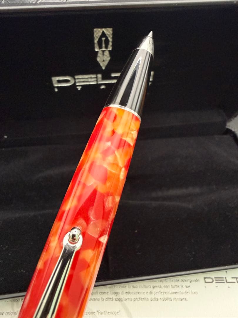 DELTA ボールペン Old Napoli レッドレジン　美品