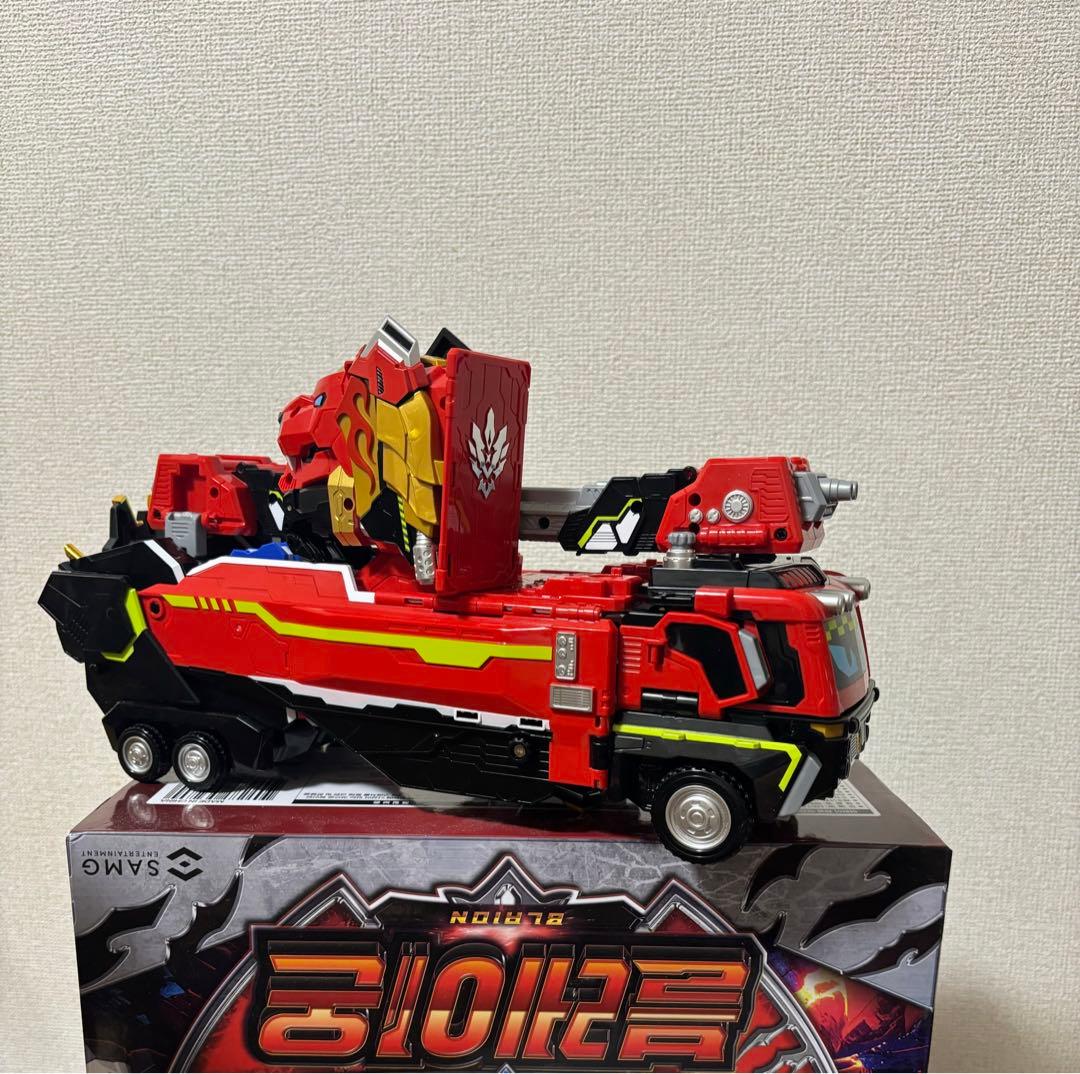 メタルカードボットW グランブルーレオン　ブレイオン&ブルーコップW