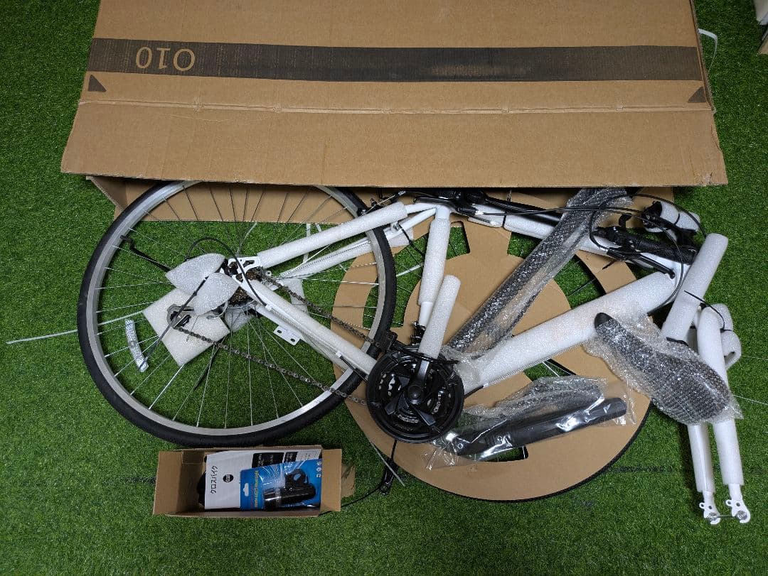 【新品】クロスバイク ホワイトMIXIU