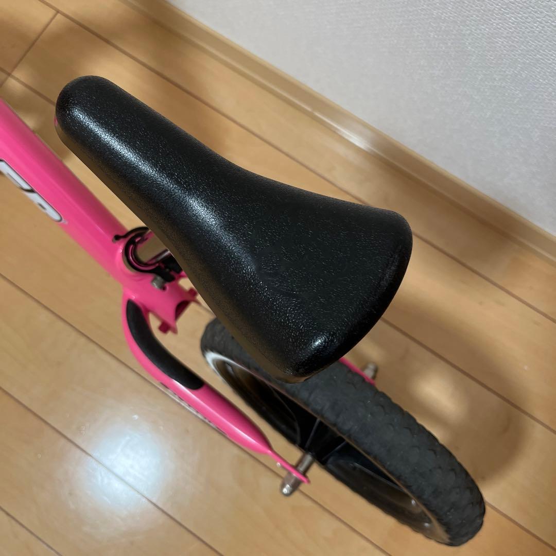 ランニングバイク ストライダー クラシックモデル ピンク　12 STRIDER