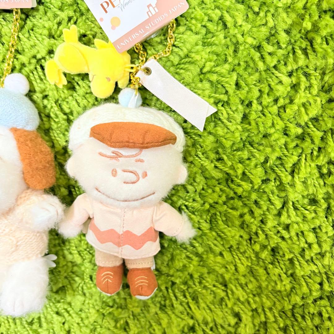 ユニバ　スヌーピー　チャーリーブラウン　ぬいぐるみキーチェーン