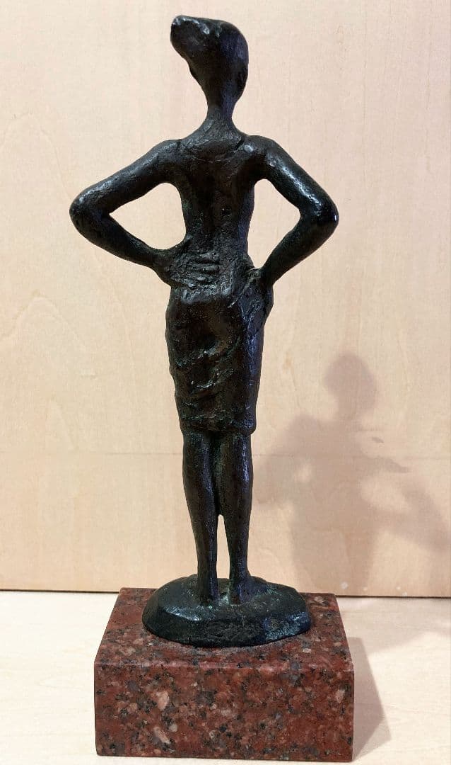 重岡建治「立てる女」 ● 女性像のブロンズ作品 日展入選 芸術彫刻家 ●