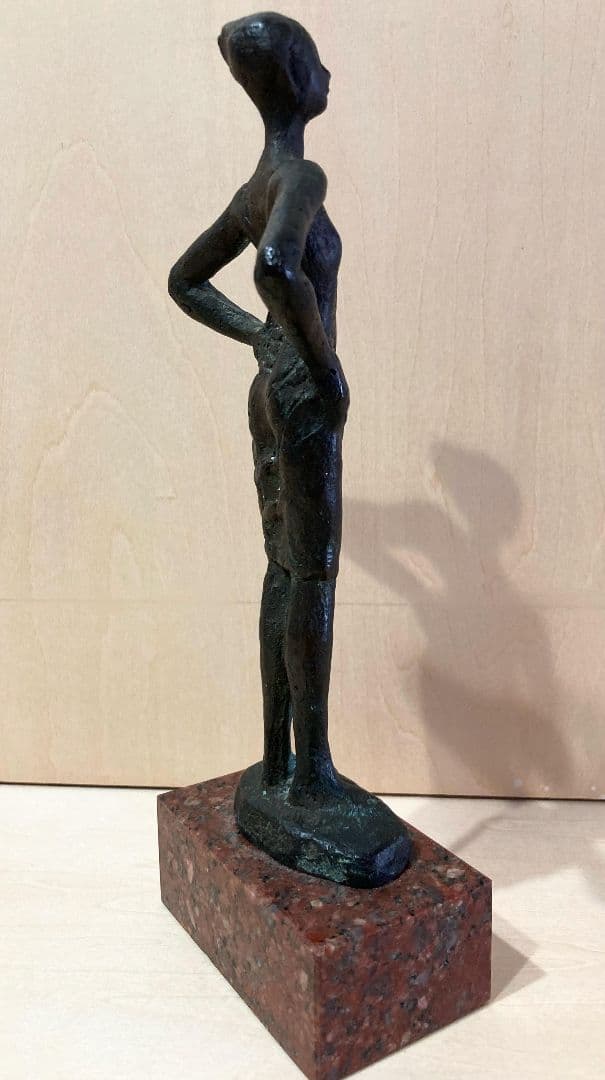 重岡建治「立てる女」 ● 女性像のブロンズ作品 日展入選 芸術彫刻家 ●