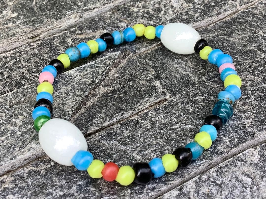 蔵出‼️ガラス玉　日本製超アンティークとんぼ&糸魚川翡翠樽型ブレスレット小物パーツ