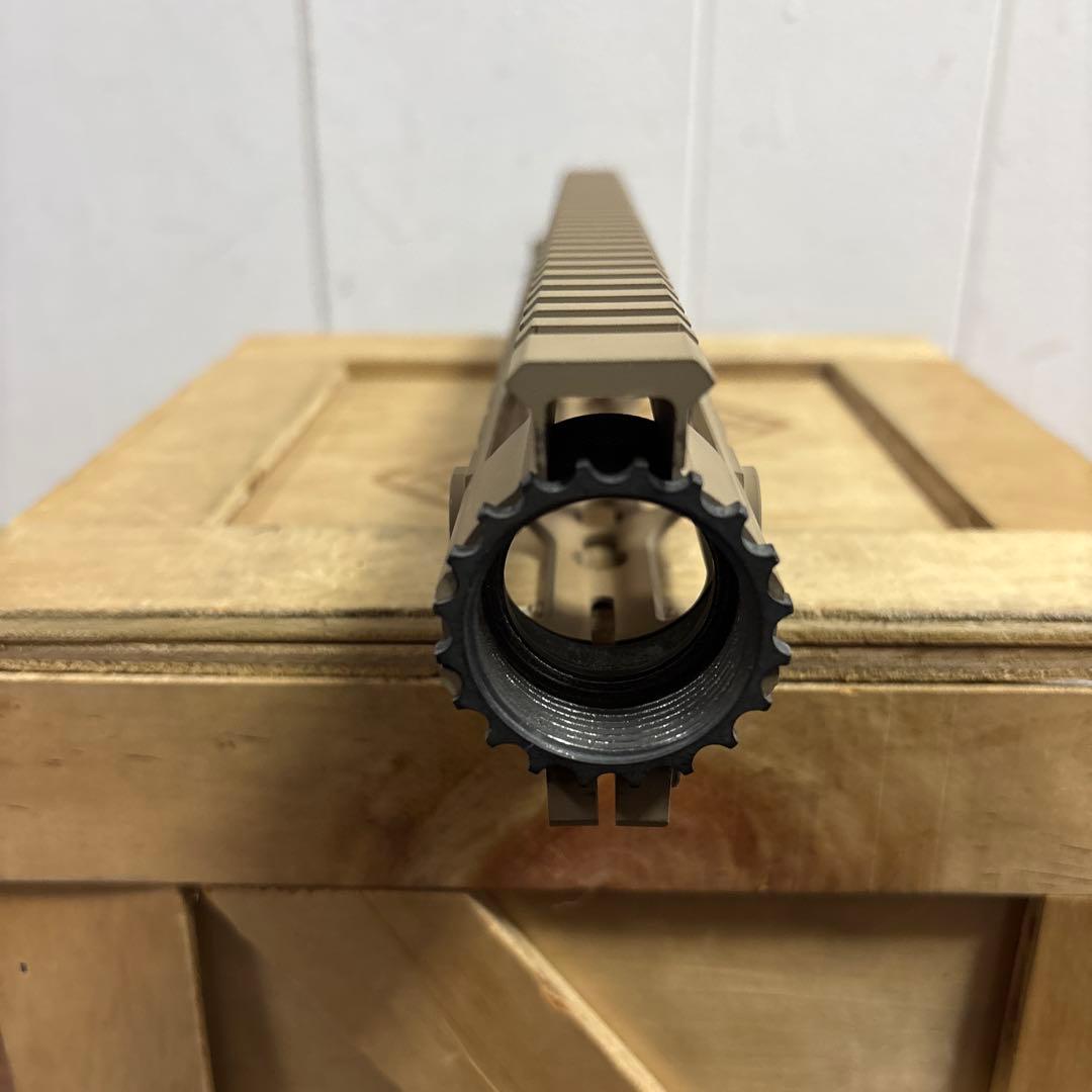 未使用　米軍放出品　実物　MIDWEST 12inch ハンドガード　M4M16