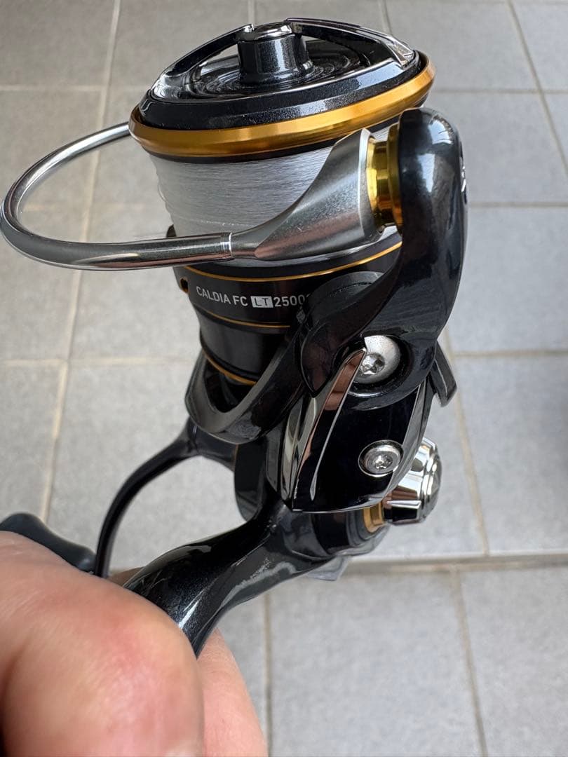 DAIWA 21カルディアFC LT2500S (美品)