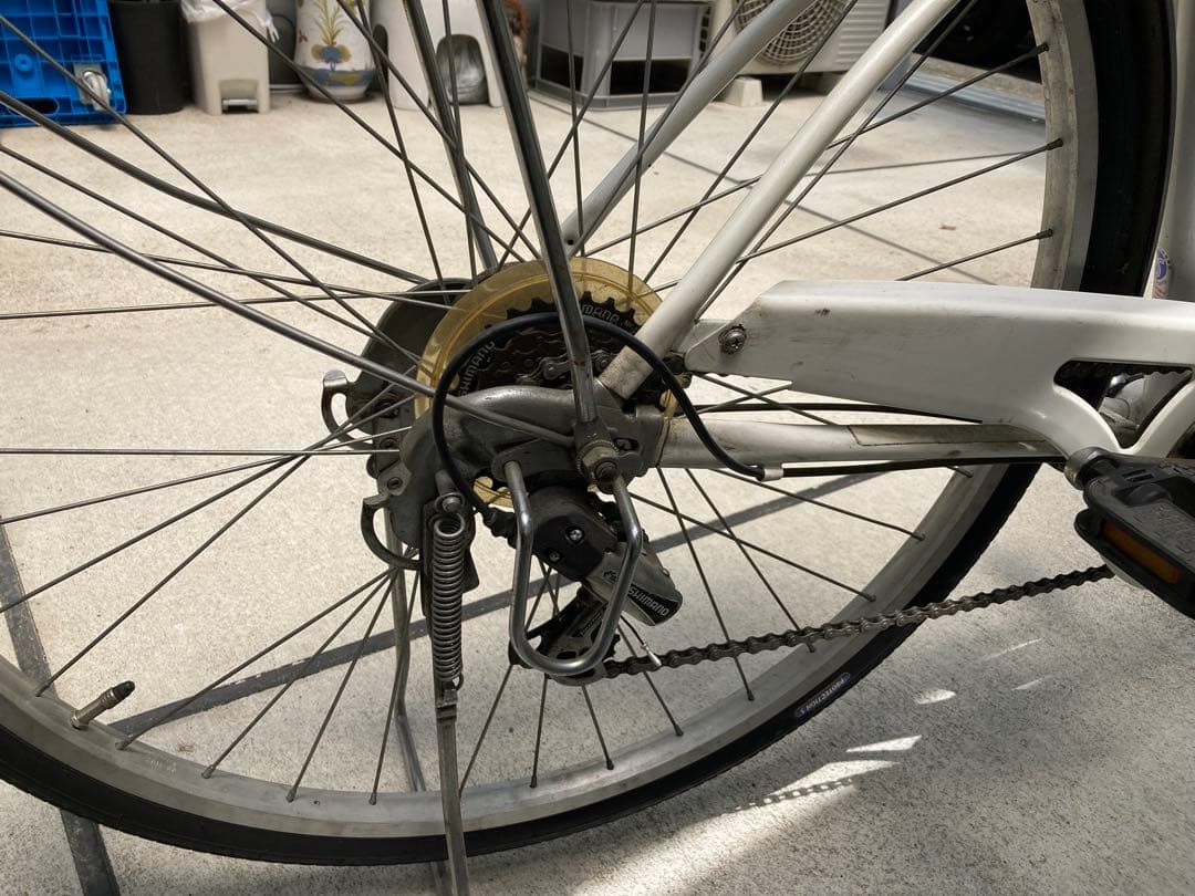 兵庫県引き取り限定　あさひ　トラッドラインW 27インチ 6段変速 オートライト