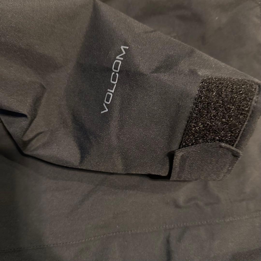 未使用 VOLCOM ゴアテックス ジャケット ブラック レディースM