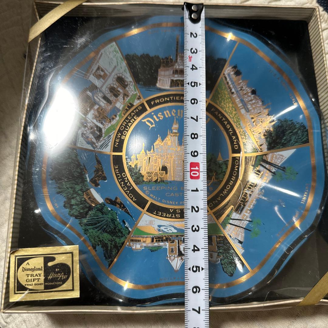 ディズニーグッズ　コレクション　食器　お皿　陶器