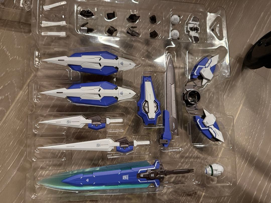 【開封済み】欠けなし L BUILD‬　ガンダム　デヴァイズエクシア