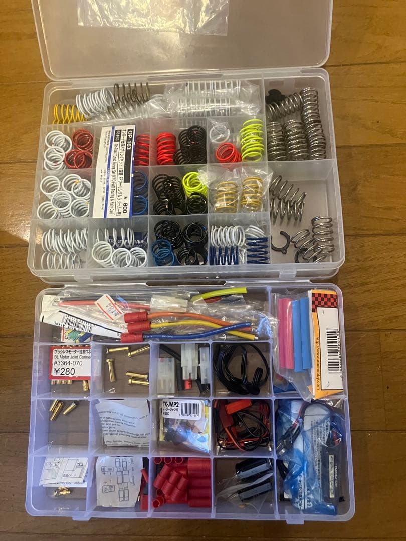 タミヤパーツ多数他　キャリングバック付き