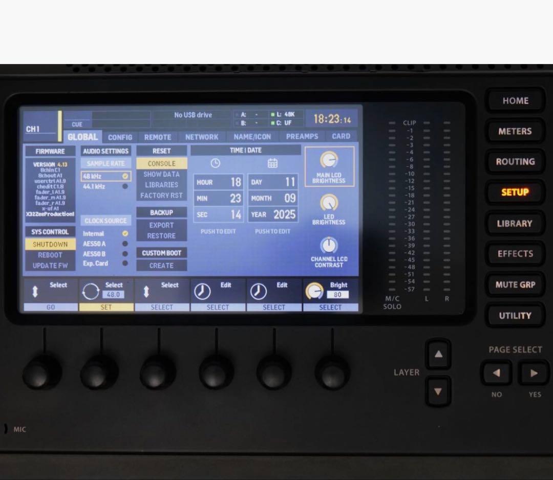 最終値下げ　Behringer X32 デジタルミキサー