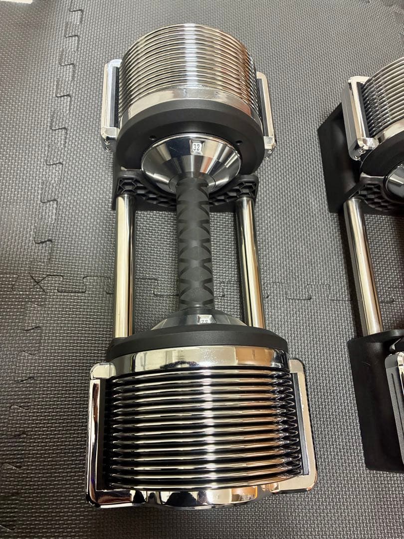 【直取限定】Lysin 可変式ダンベル ライシン メタルダンベル 32kg