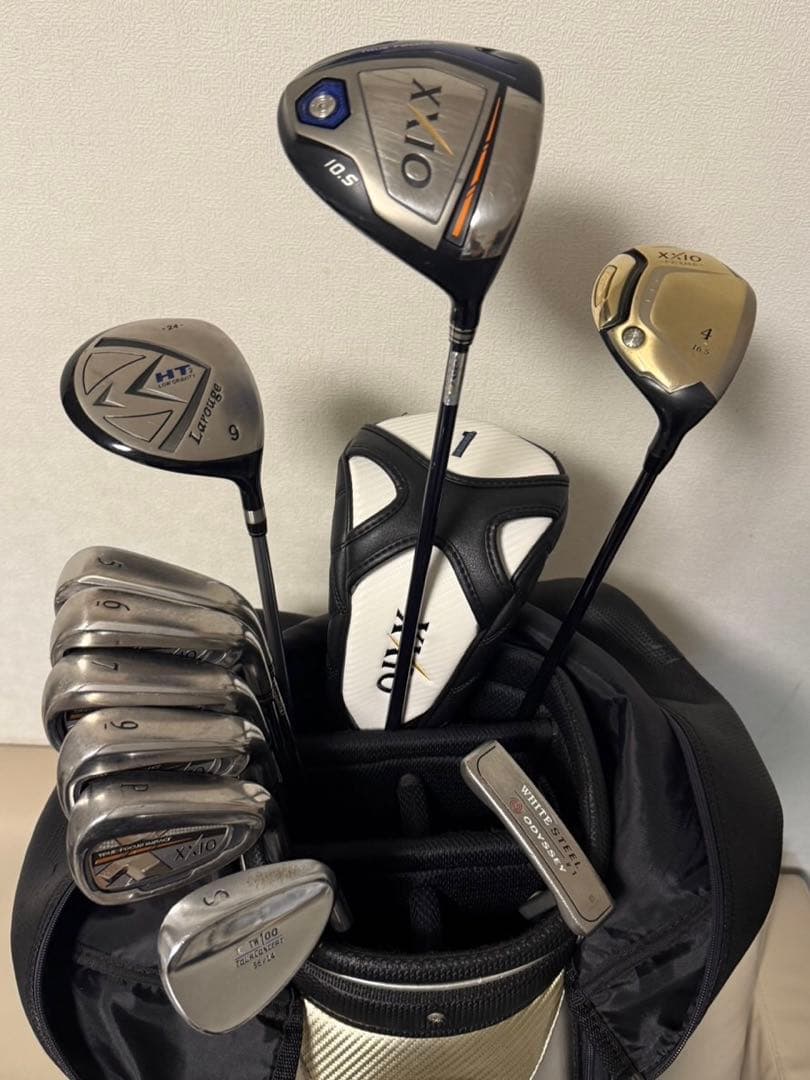 【送料込み】ゼクシオ10 XXIO ゴルフセット　メンズ　キャディバッグ