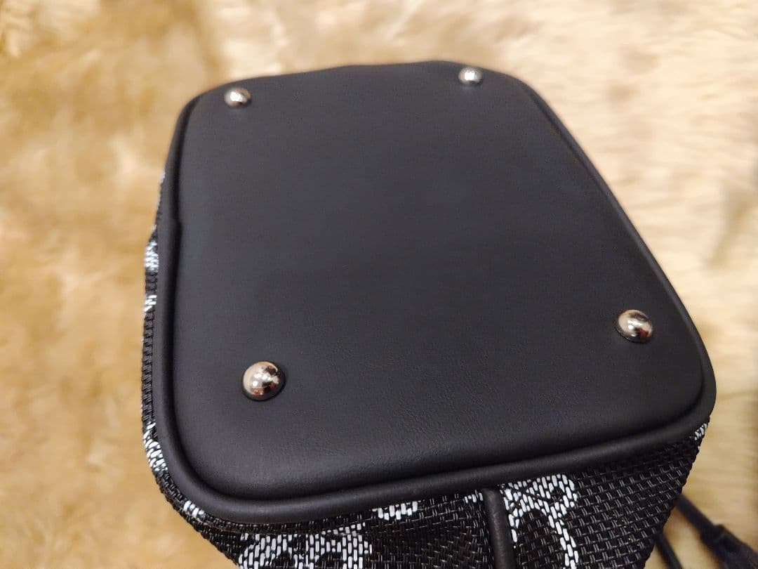 良品✦マークアンドロナ★25年春夏メッシュゴルフラウンドカートバッグ✦ブラック