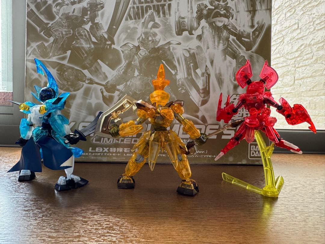 《メルカリ市限定価格》ダンボール戦機 LBX特殊モードセット(リミテッドクリア)