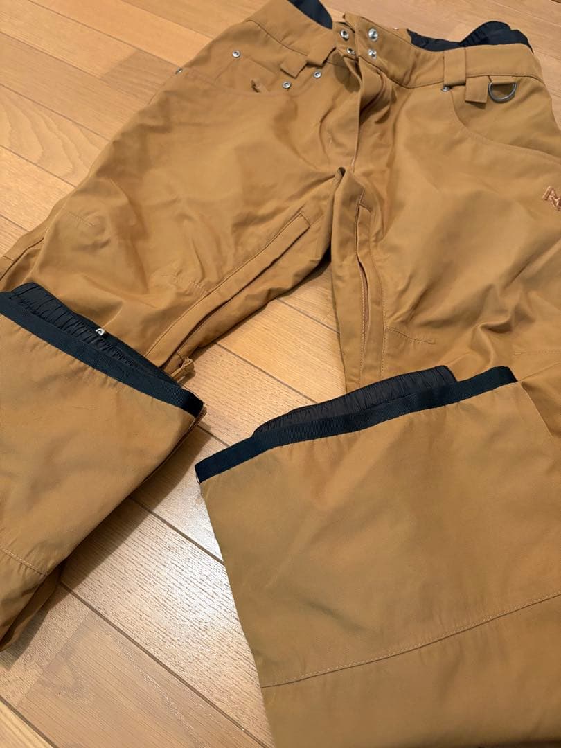 ダブルエーハードウェア上下セット　スノボウェア【美品】コーチジャケット