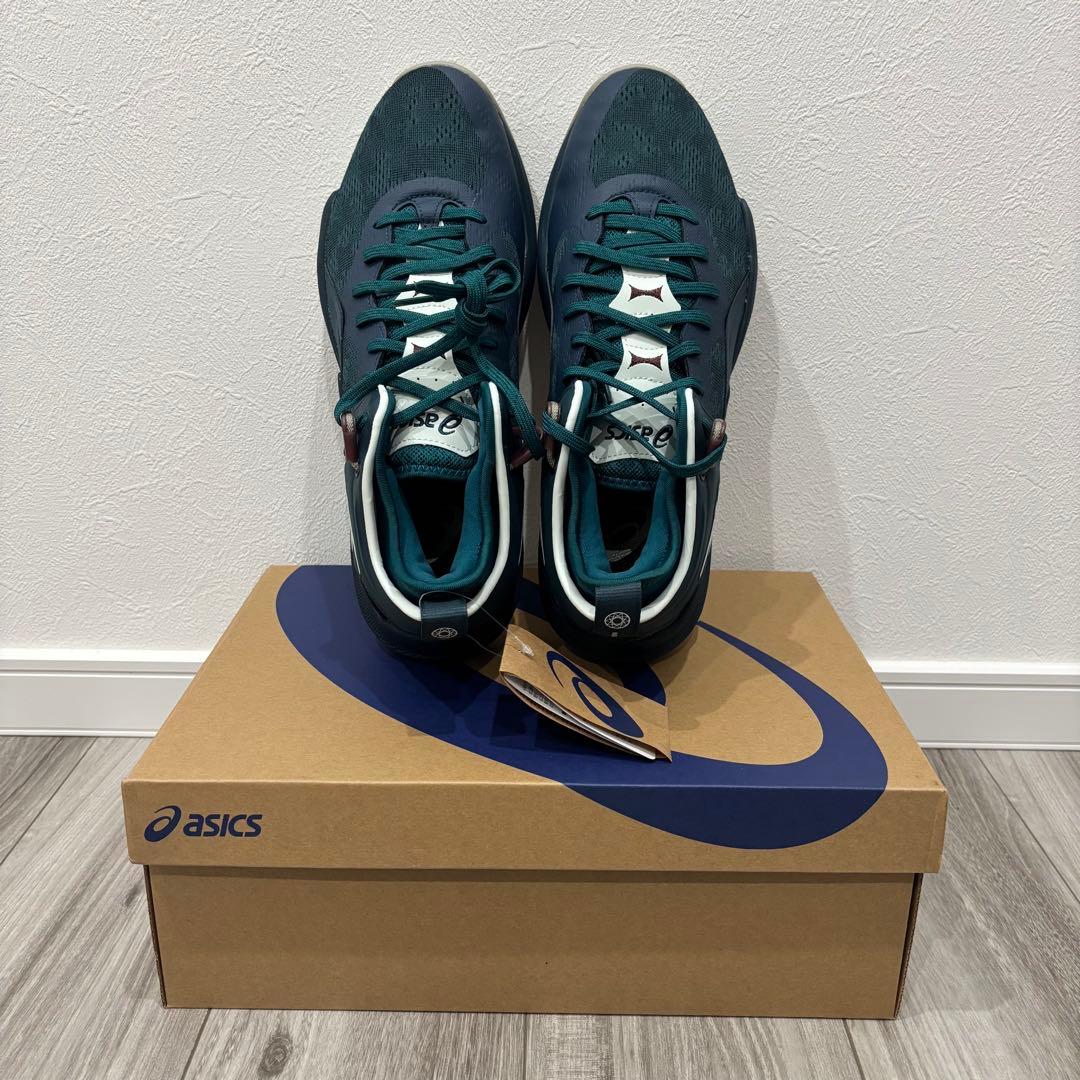 シューズ(男性用) NOVA SURGE LOW 2