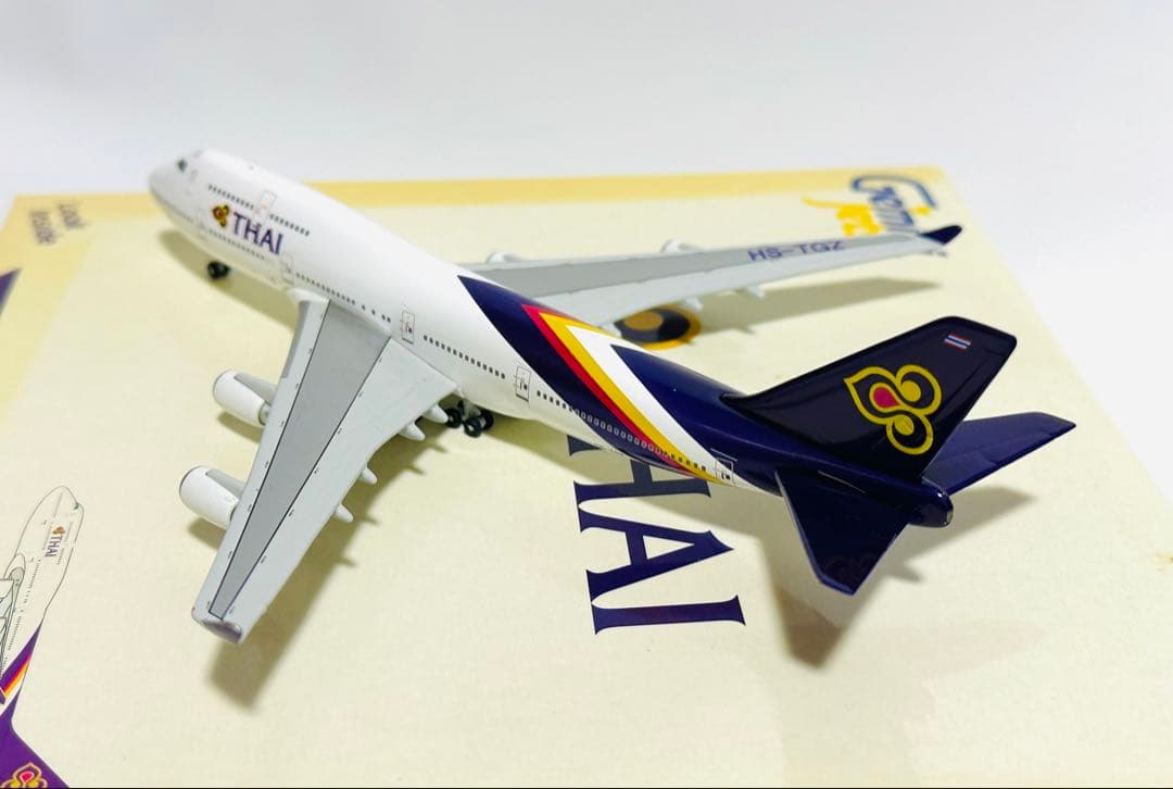 Gemini 1/400 B747-400 THAI タイ航空