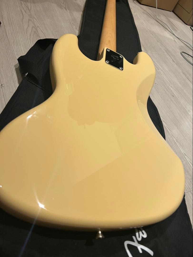 Fender traditional late 60’s jazz bass