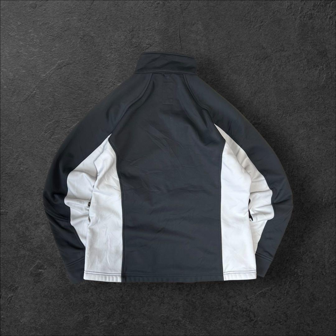 ナイキ ACG ハイネックシェルジャケット サムホール 内フリース