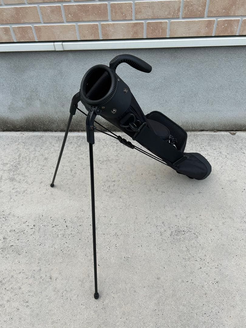 NEW ERA ブラック セルフキャディバッグ