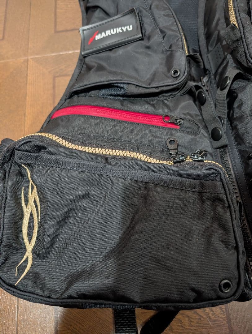 マルキュー MARUKYU フィッシングベスト 黒 マルキユー