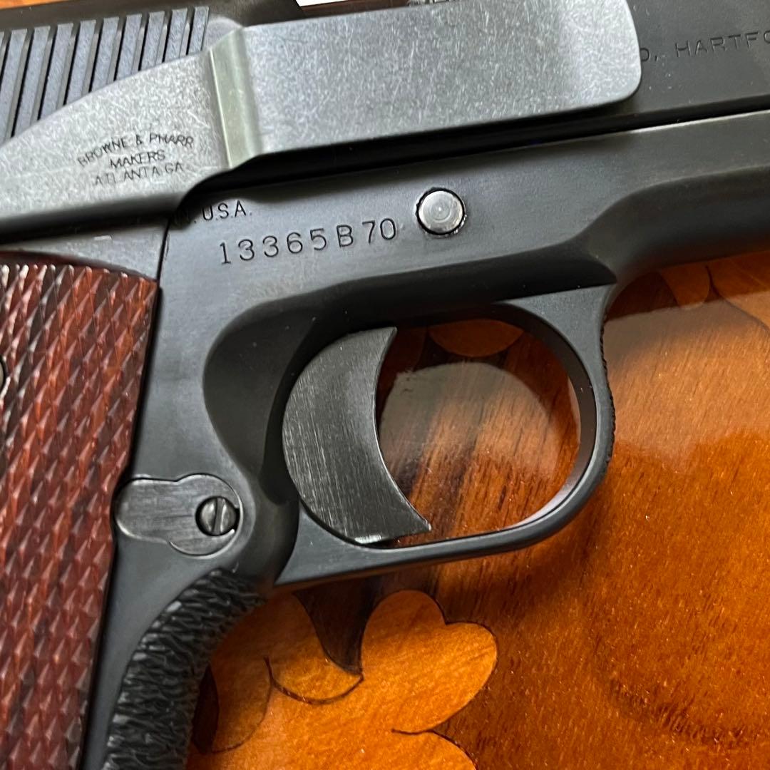 WAウエスタンアームズ ボブ チャウ・ビンテージ 米国へレッツ製ウッドグリップ