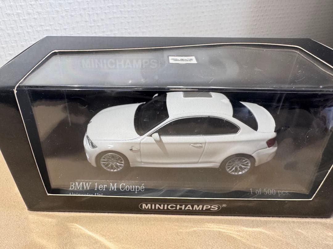 MINICHAMPS  1er M Coupe (E82)ホワイト1/43