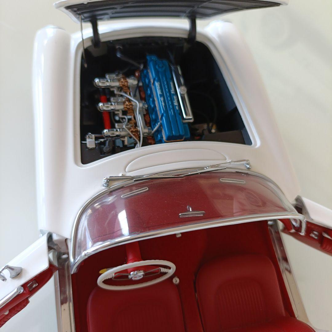 オートアート製 1/18 Corvette コルベット