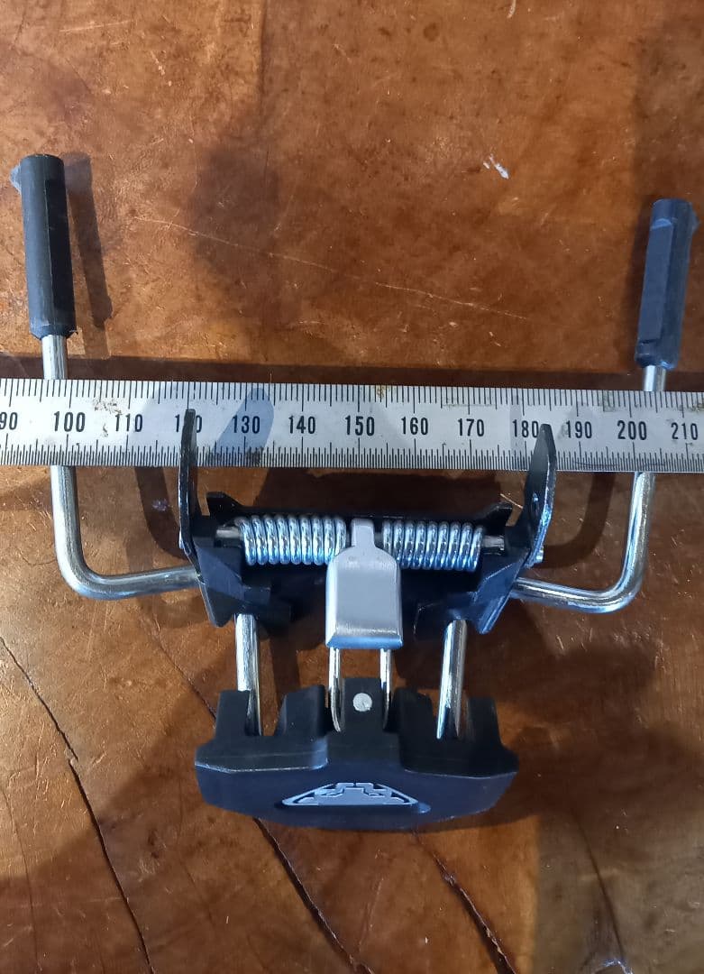 dynafit tlt 中古テックビンディング　バックカントリー　山スキー