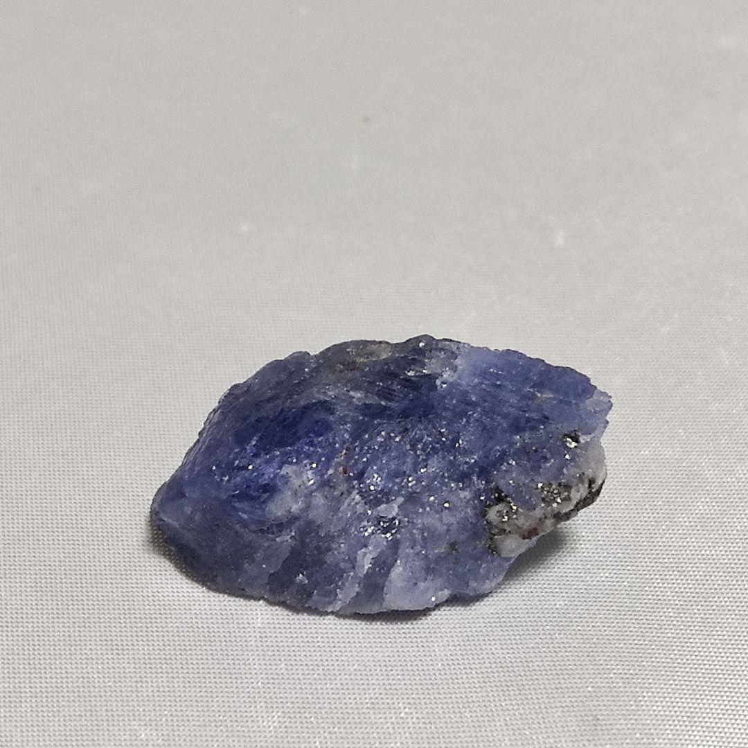 希少！　パワーストーン　天然石　原石　タンザナイト　11g　No.651