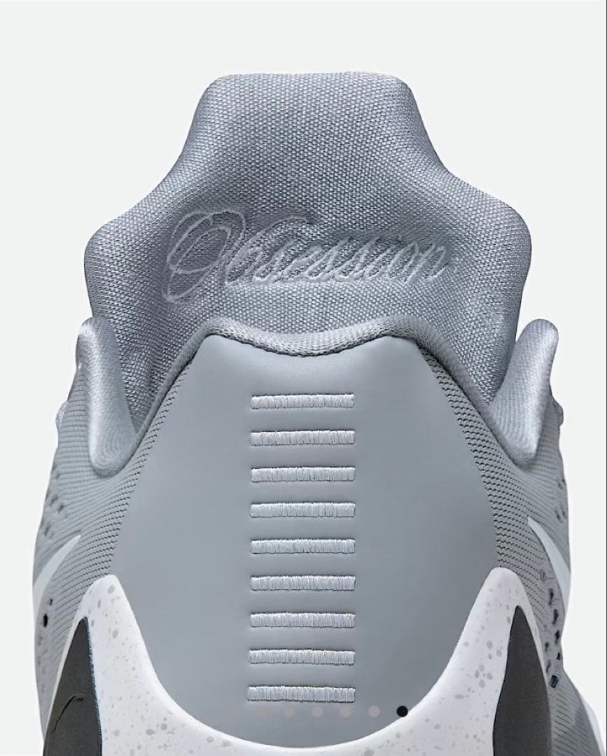 新品《即日発送》NIKE KOBE 9 ELITE LOW EM PROTRO