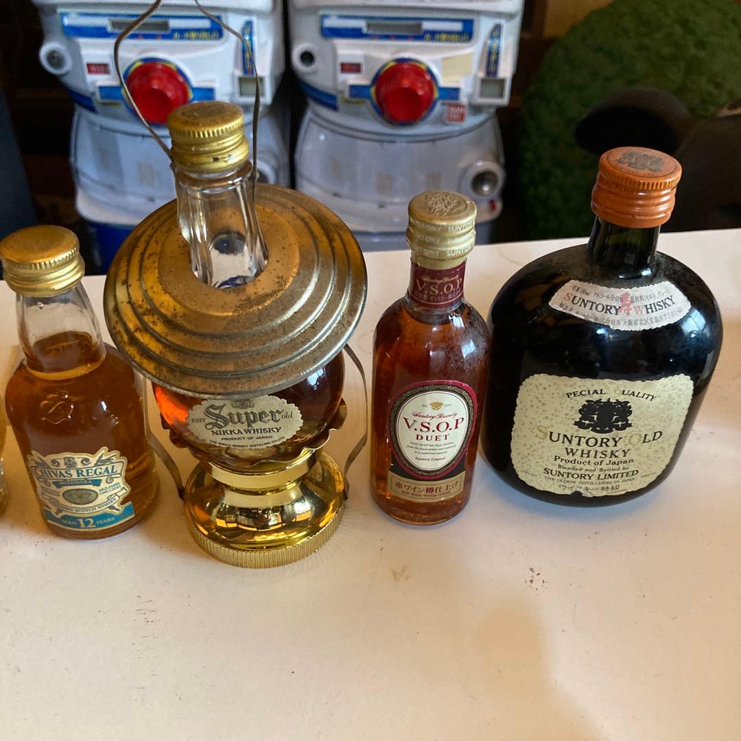 ウイスキーミニチュアボトルコレクション（ニッカ、響17年等）　ブランデー含む
