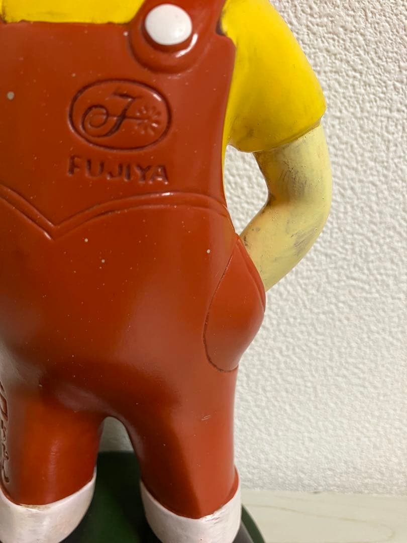 不二家　ペコちゃんブリキ台　ソフビ首振り人形 頭部ネジ２つ　昭和レトロ