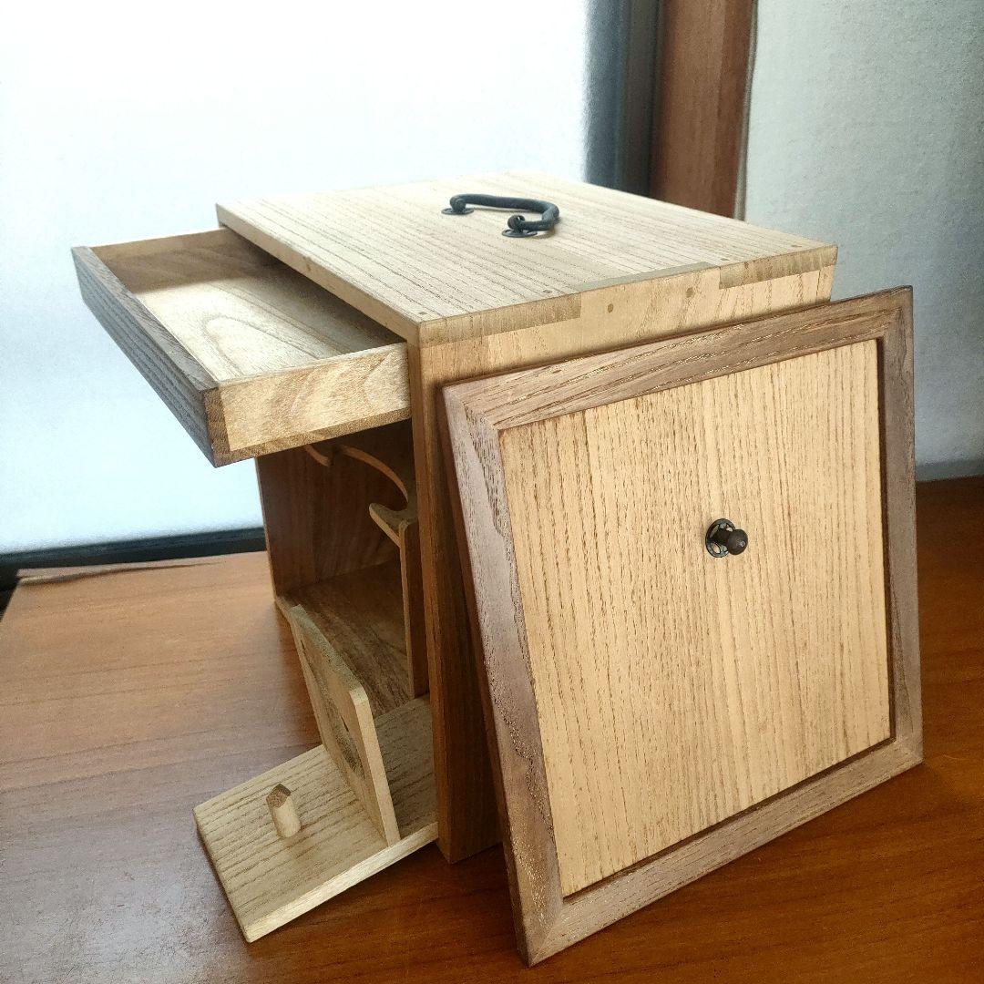 〈未使用〉茶道具　お点前セット　茶箱(桐)入り　茶碗　建水　棗　茶杓【T-9】