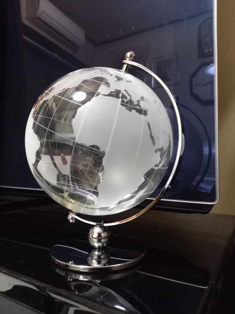 スペースエイジ　キネティック　スプートニク　クリスタル　メタルアート　グローブ