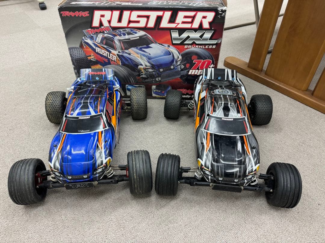 traxxasトラクサスRUSTLERvxlブラシレス2台パーツ多数アルミパーツ