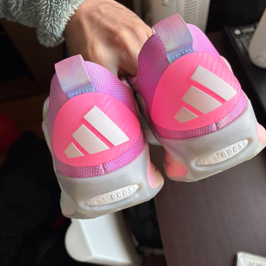 AE1 バスケットボールシューズ　adidas