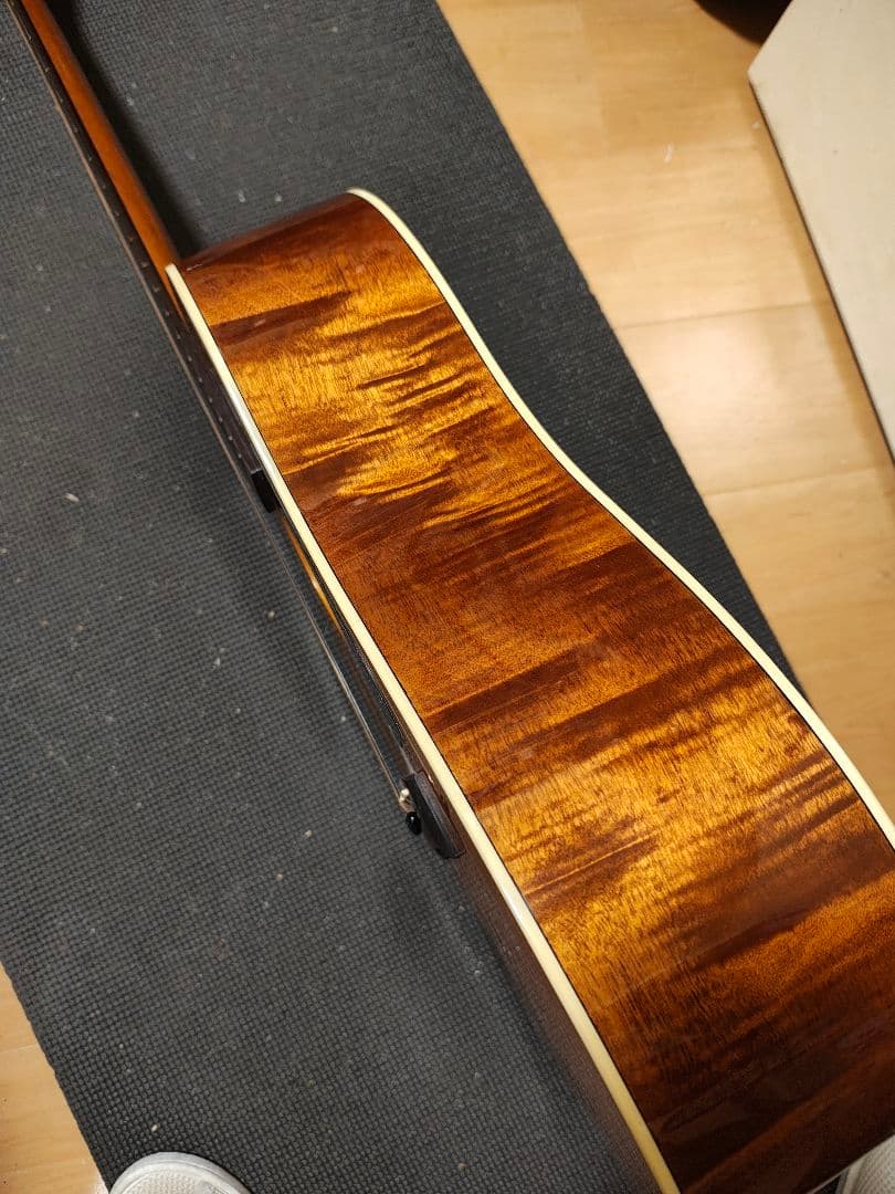 単板トップ＆極虎マホMORRIS G-021 YVL/超美品/専用ケース付