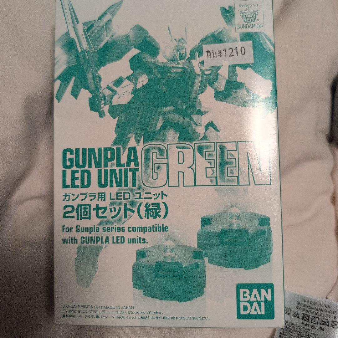 Side-F限定　HG→ジムIII 、 EG→ 福岡νガンダム νガンダム