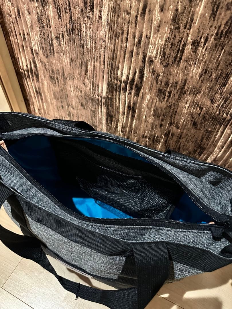 eb’s CONTAINER WHEEL & TOTE BAG