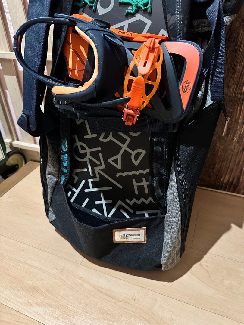 eb’s CONTAINER WHEEL & TOTE BAG