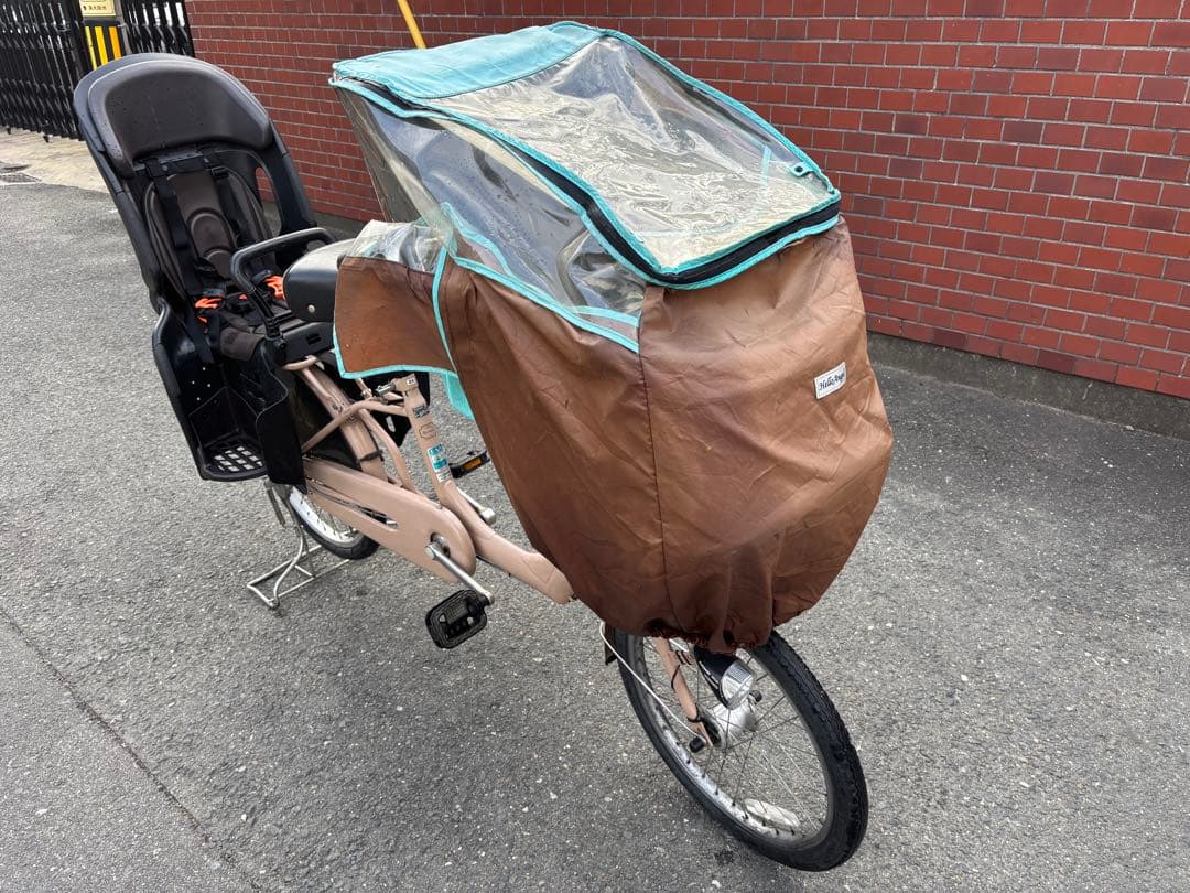 子乗せ自転車3人乗りベージュ シティサイクル チャイルドシート付き