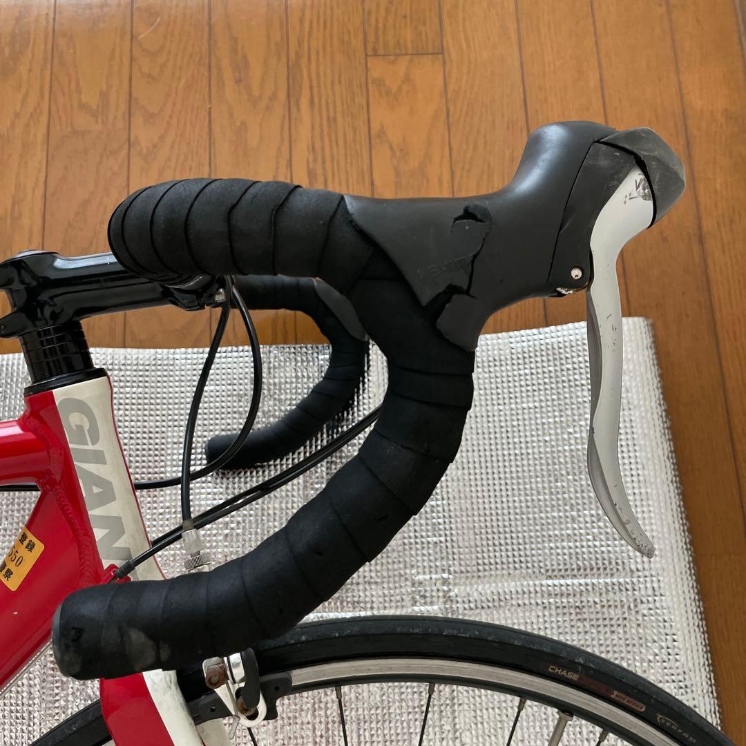 GIANT レッド ロードバイク SHIMANO