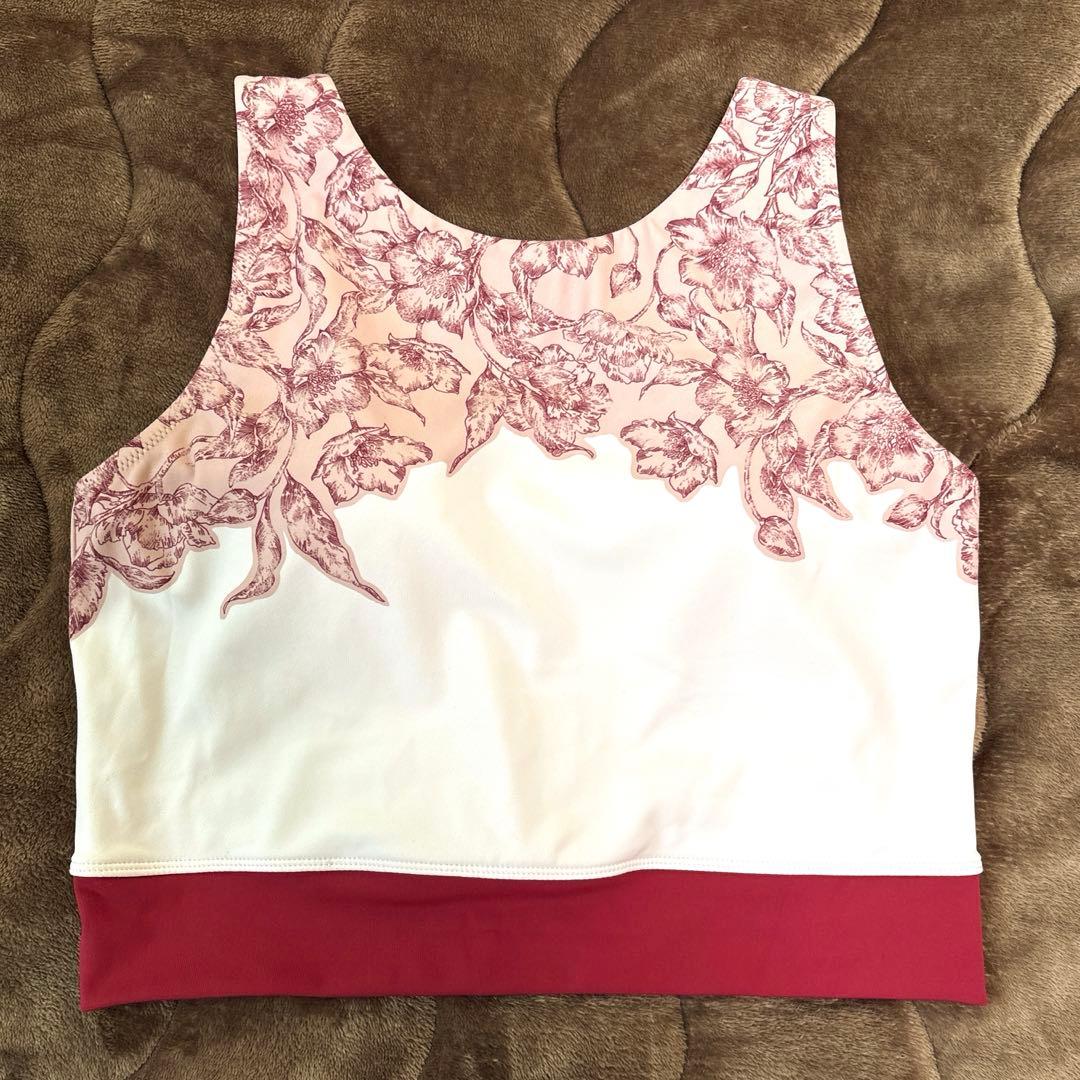 SUKALA スカーラ　花柄 ヨガウェアセット Мサイズ　アンティークプリント