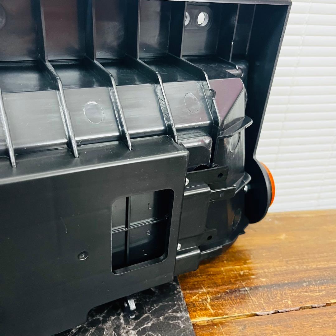 K2341【トラック24V用】ランボルギーニ風 テールレンズ