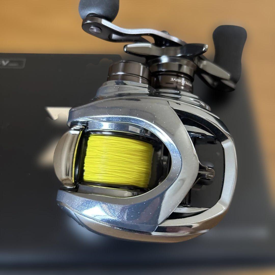 スティーズLIMITED CT SV TW 70XHLベイトリール