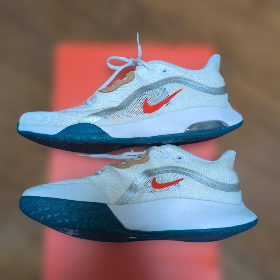 nike air max volley 25cm テニスシューズ　CU4274